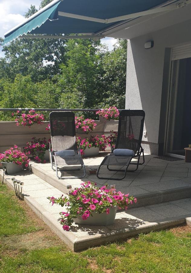 Birdsong Getaway Apartment Jurdani Ngoại thất bức ảnh