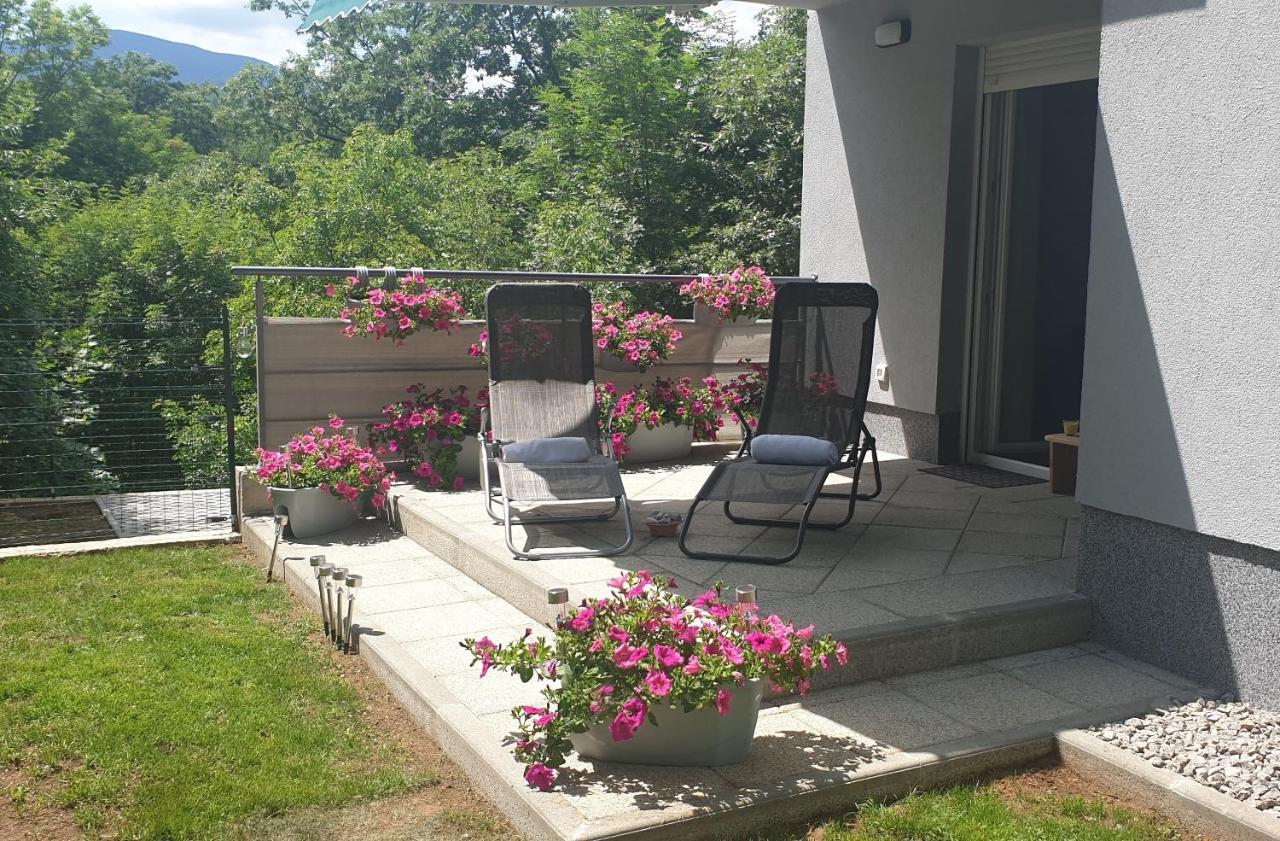 Birdsong Getaway Apartment Jurdani Ngoại thất bức ảnh